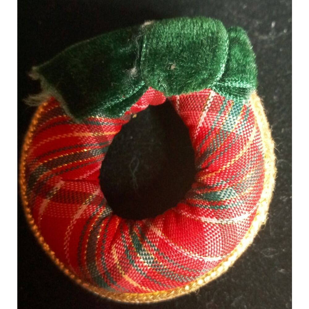 Avon Vintage Christmas Wreath Cloth Brooch Red Fabric Plaid Green Velvet Bow